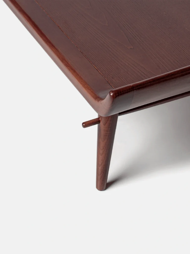 mia bench