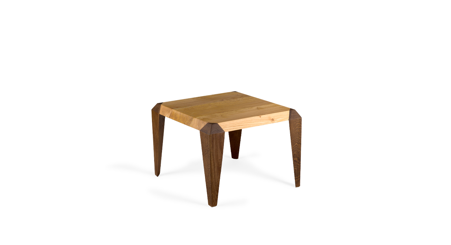 CENTRE TABLE TURN